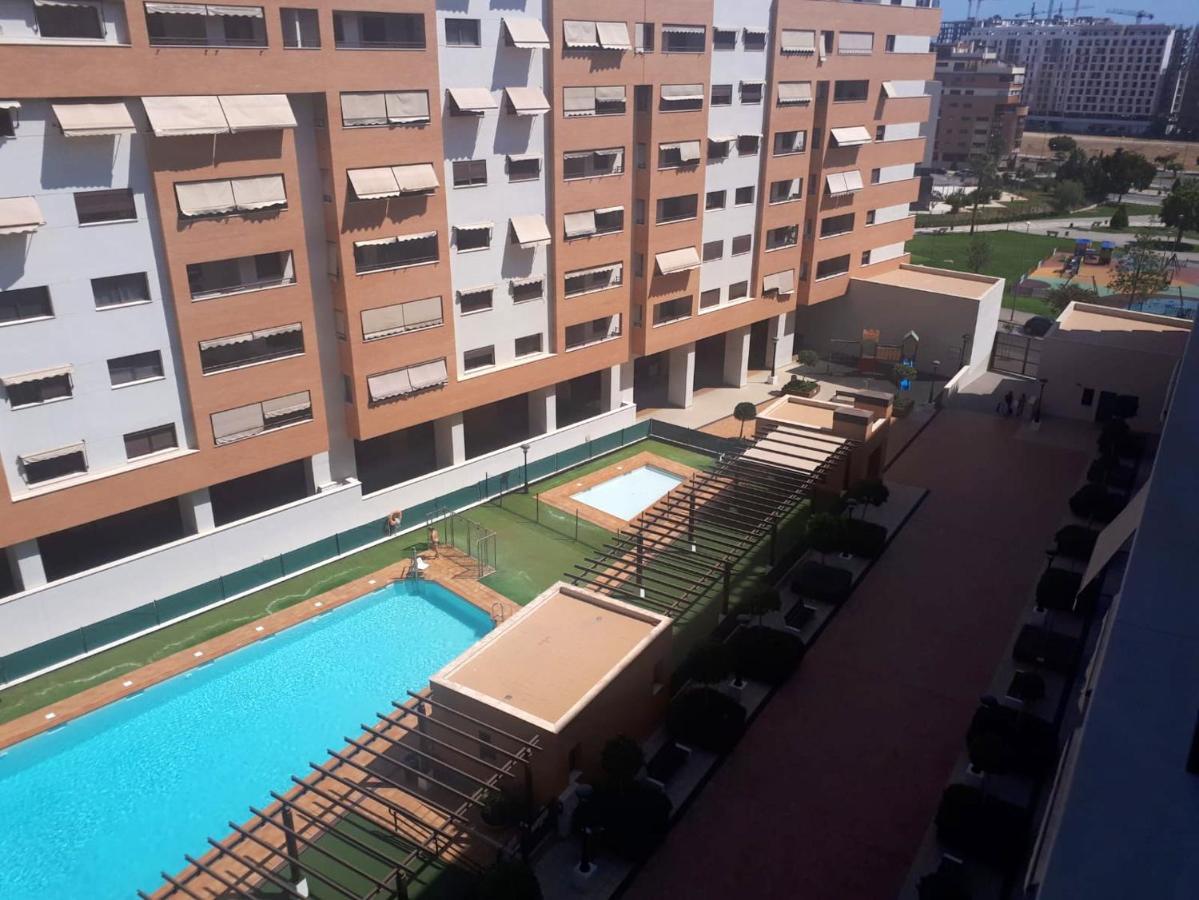 Apartment With 4 Bedrooms In Malaga With Wonderful Mountain View Shared Pool And Terrace Exterior foto
